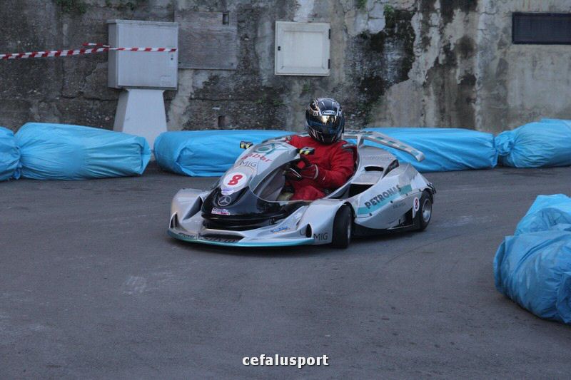 111120 sport 102_tn.jpg